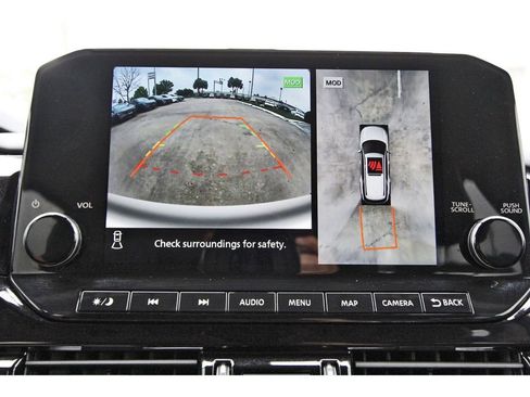 Used 2024 Nissan Pathfinder Platinum w/ Cargo Package FWD image 23