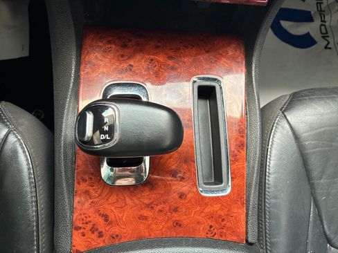 Used 2014 Chrysler 300 RWD image 23