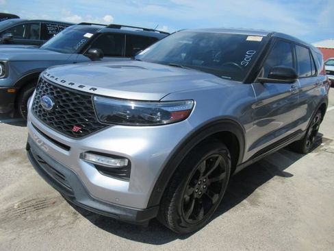 Used 2022 Ford Explorer ST w/ Equipment Group 401A AWD/4WD image 3