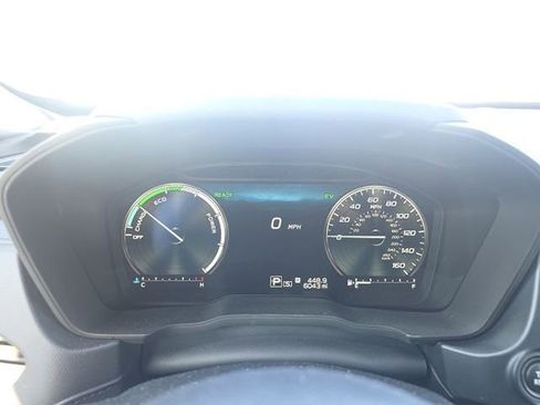 Used 2025 Subaru Forester Limited image 11