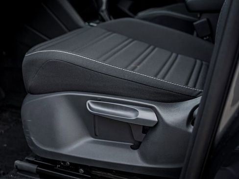 Used 2024 Volkswagen Tiguan S image 20