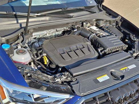 New 2025 Audi Q3 2.0T Premium Plus image 10