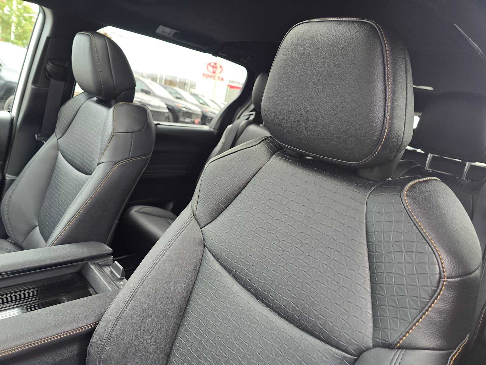 New 2026 Toyota Sienna XLE Woodland Edition AWD/4WD image 24