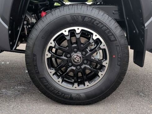 New 2026 Toyota Tundra SR5 AWD/4WD image 9