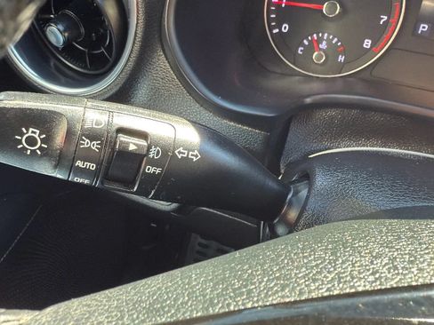 Used 2021 Kia Forte GT-Line FWD image 14