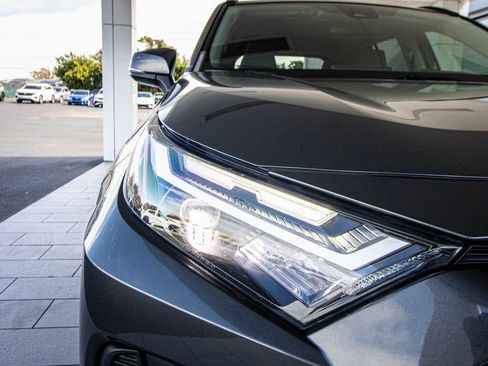 Used 2023 Toyota RAV4 XLE w/ Convenience Package image 5