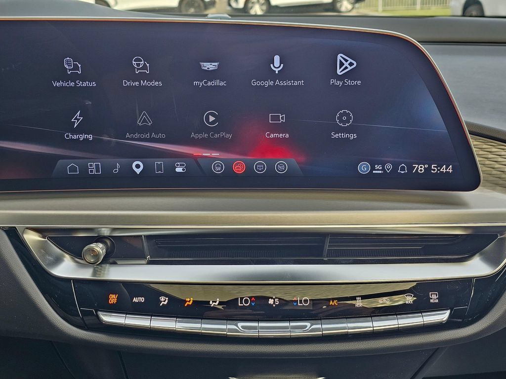 New 2027 Cadillac Lyriq V Premium AWD/4WD image 28