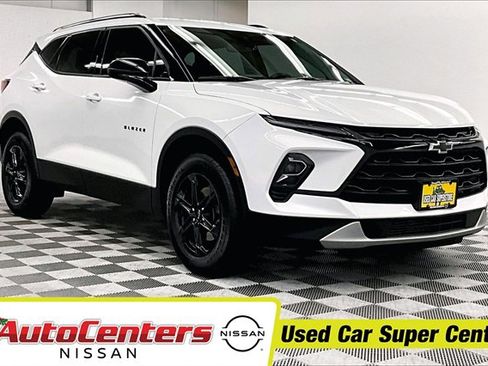 Used 2024 Chevrolet Blazer LT w/ Convenience Package image 1