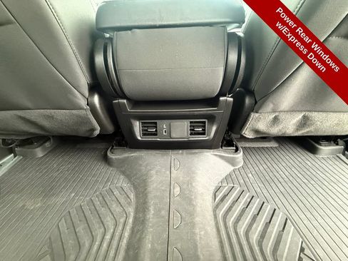 Used 2024 Chevrolet Silverado 1500 Custom Trail Boss w/ LPO, Dark Essentials Package AWD/4WD image 40