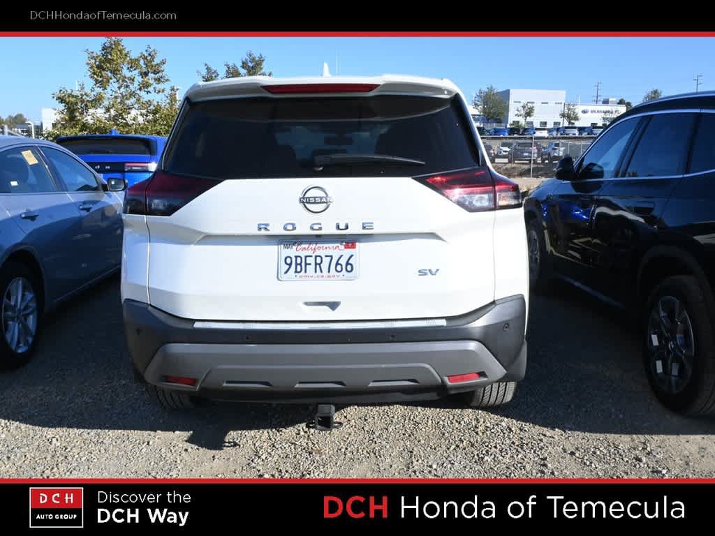 Used 2022 Nissan Rogue SV FWD image 5