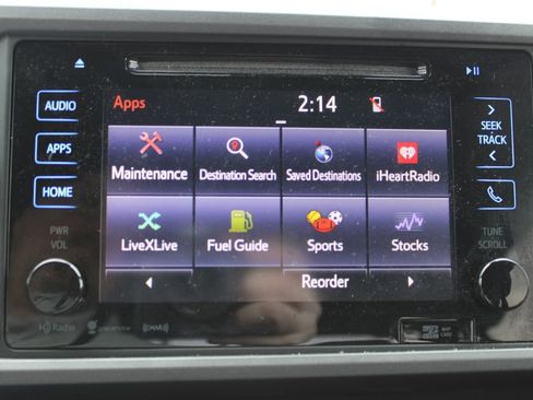 Used 2019 Toyota Tacoma TRD Sport image 16