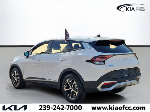 Certified 2024 Kia Sportage EX FWD image 4