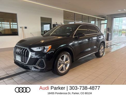 Used 2021 Audi Q3 2.0T Premium w/ Convenience Package AWD/4WD image 1