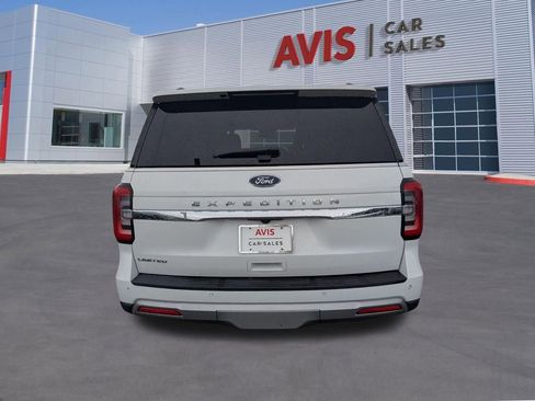 Used 2023 Ford Expedition Limited image 7