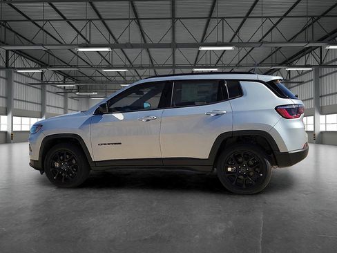 New 2026 Jeep Compass Latitude w/ Quick Order Package 29K image 2