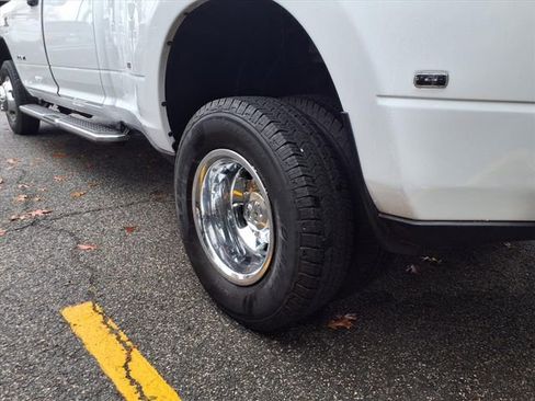 Used 2024 RAM 3500 Big Horn image 10