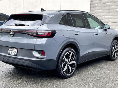 Used 2023 Volkswagen ID.4 Pro S image 12