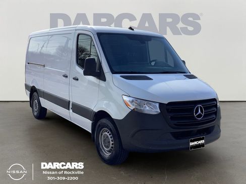 Used 2019 Mercedes-Benz Sprinter 144 Cargo image 1