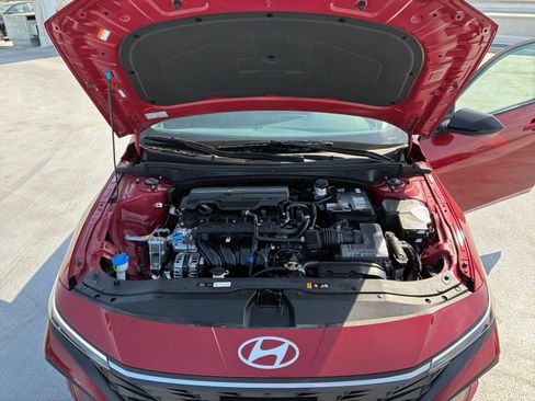 Used 2026 Hyundai Elantra Sport FWD image 31