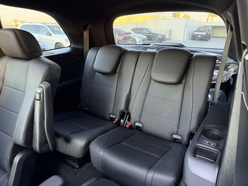 New 2025 Mercedes-Benz GLS 450 4MATIC image 15