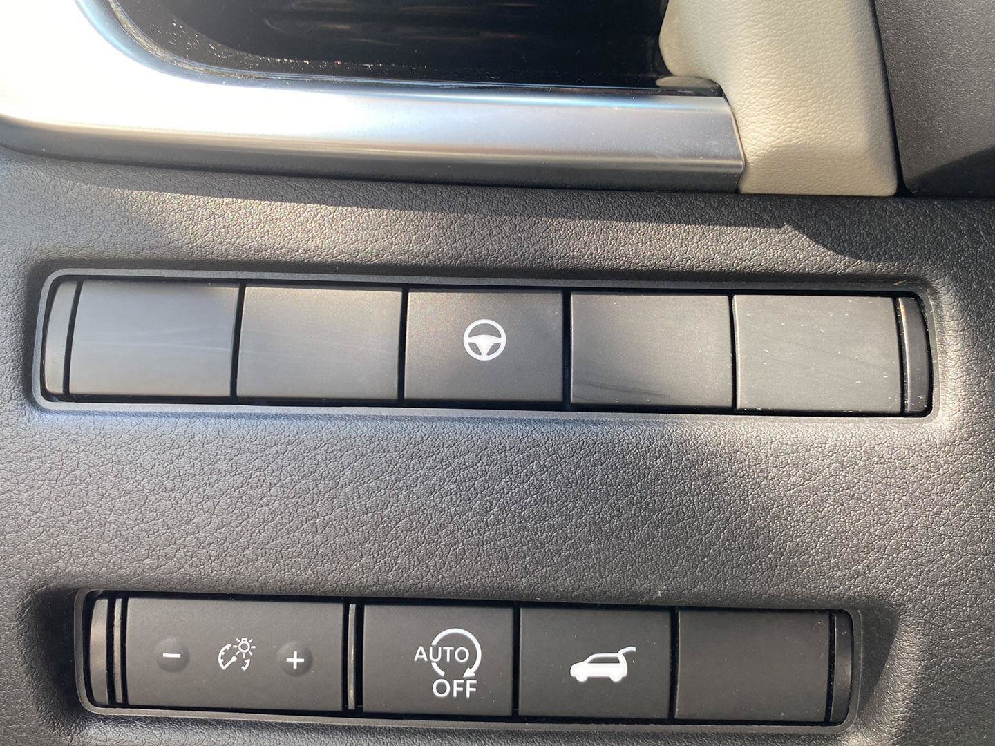 Certified 2023 Nissan Rogue SL AWD/4WD image 37