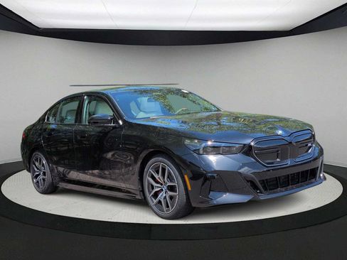 New 2026 BMW i5 M60 w/ Executive Package AWD/4WD image 2