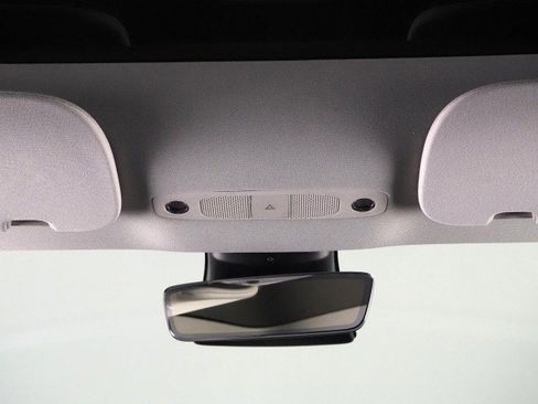 Used 2023 Tesla Model 3 image 55