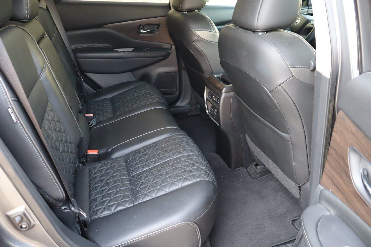Used 2019 Nissan Murano Platinum FWD image 18