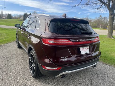 Used 2017 Lincoln MKC Reserve AWD/4WD image 3