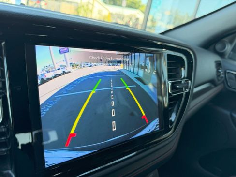 Used 2024 Dodge Durango GT image 12