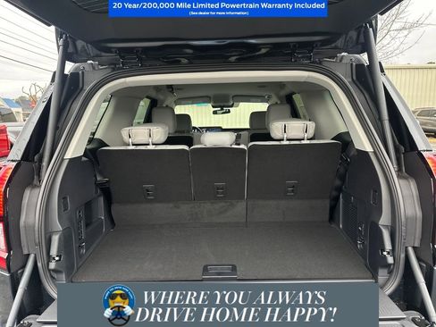 New 2026 Ford Expedition Active image 25