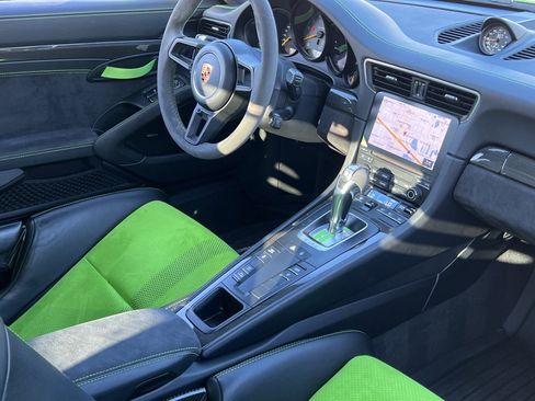 Certified 2019 Porsche 911 GT3 RS image 16