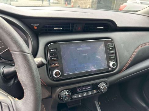 Used 2023 Nissan Kicks SR FWD image 27