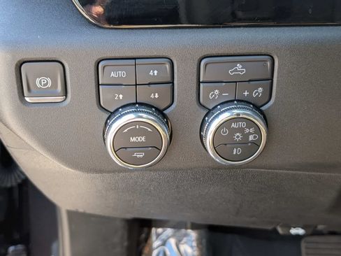 Used 2026 GMC Sierra 1500 Elevation w/ Preferred Package AWD/4WD image 24