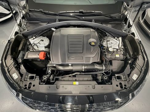 Used 2019 Land Rover Range Rover Velar R-Dynamic SE AWD/4WD image 42