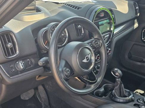 Used 2017 MINI Cooper Countryman FWD image 7