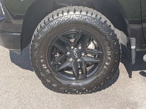 Used 2022 Chevrolet Silverado 1500 LT Trail Boss w/ Convenience Package II AWD/4WD image 10