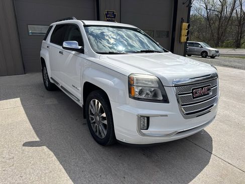 Used 2017 GMC Terrain Denali AWD/4WD image 10