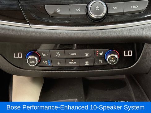Used 2023 Buick Enclave Avenir w/ Avenir Technology Package AWD/4WD image 33