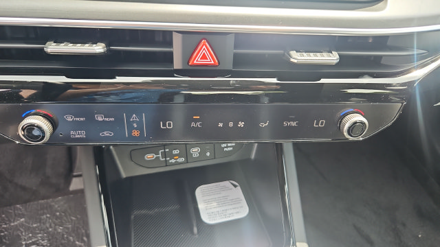 New 2026 Kia K5 GT-Line w/ GT-Line Premium Package AWD/4WD image 19