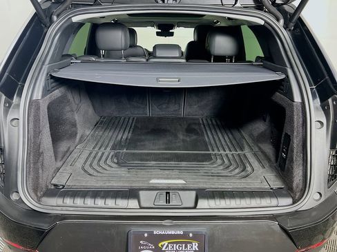 Used 2023 Land Rover Range Rover Sport SE image 28