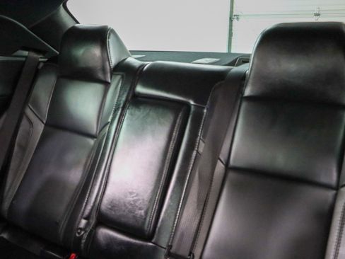 Used 2016 Dodge Challenger SXT Plus image 25