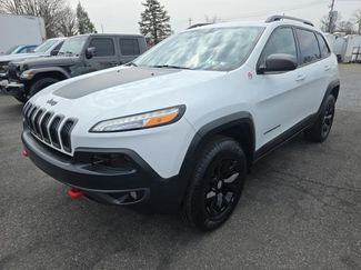 Used 2016 Jeep Cherokee Trailhawk w/ Cold Weather Group video 1