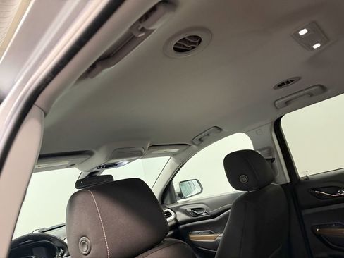 Used 2021 GMC Acadia SLE w/ Trailering Package image 11