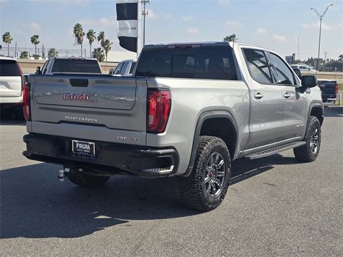 Used 2024 GMC Sierra 1500 AT4X image 5