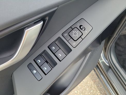 New 2026 Kia Niro LX FWD image 20