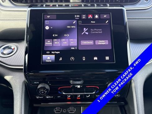 Used 2024 Jeep Grand Cherokee Laredo w/ Trailer Tow Package image 16