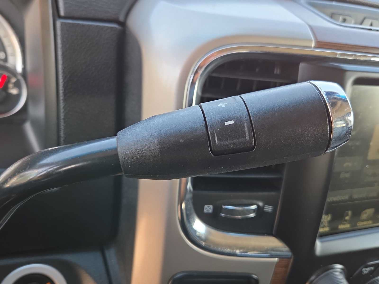 Used 2017 RAM 2500 Laramie AWD/4WD image 21