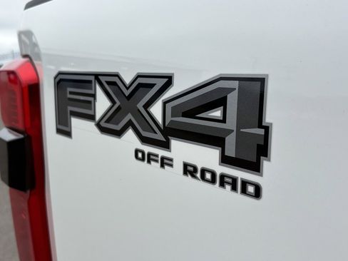 New 2026 Ford F350 Lariat w/ Black Appearance Package image 11