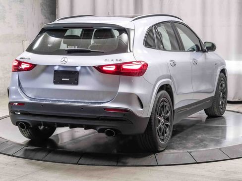 New 2026 Mercedes-Benz GLA 35 AMG 4MATIC image 4